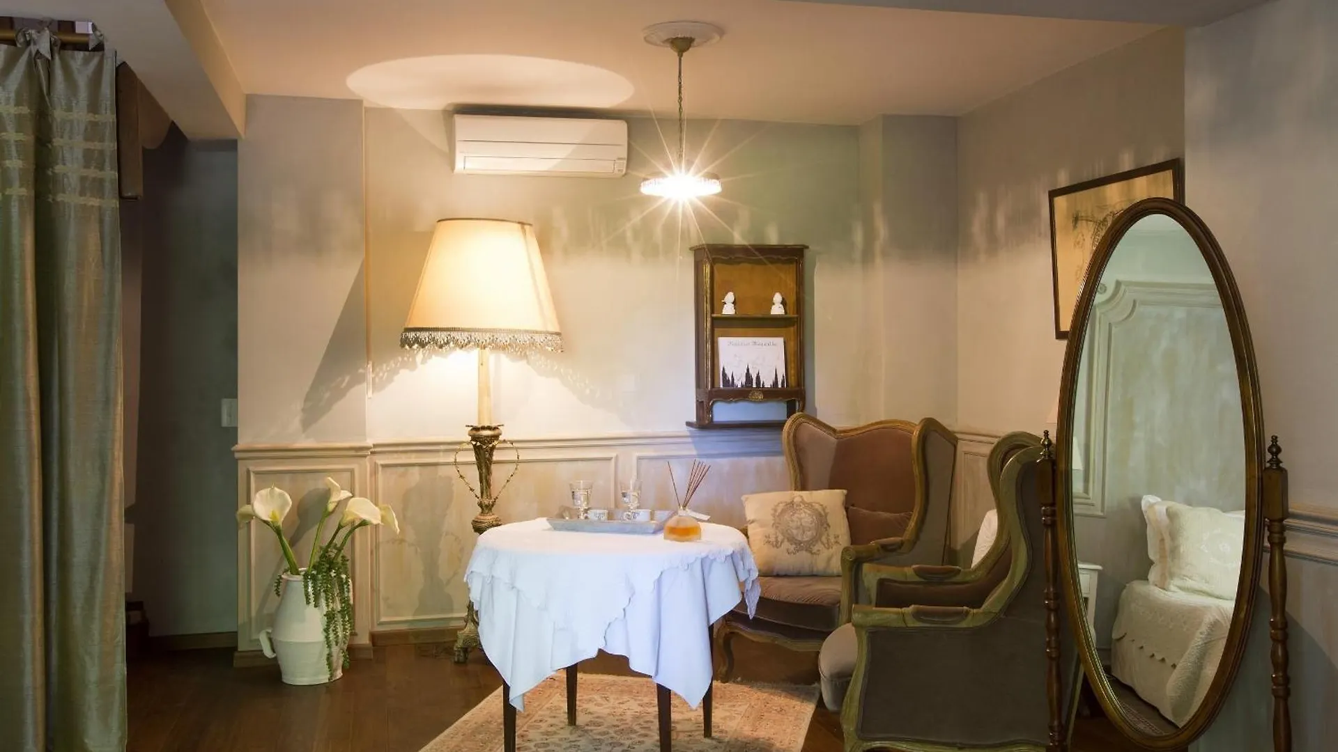 Couette-café Domaine de Rhodes B&B Avignon