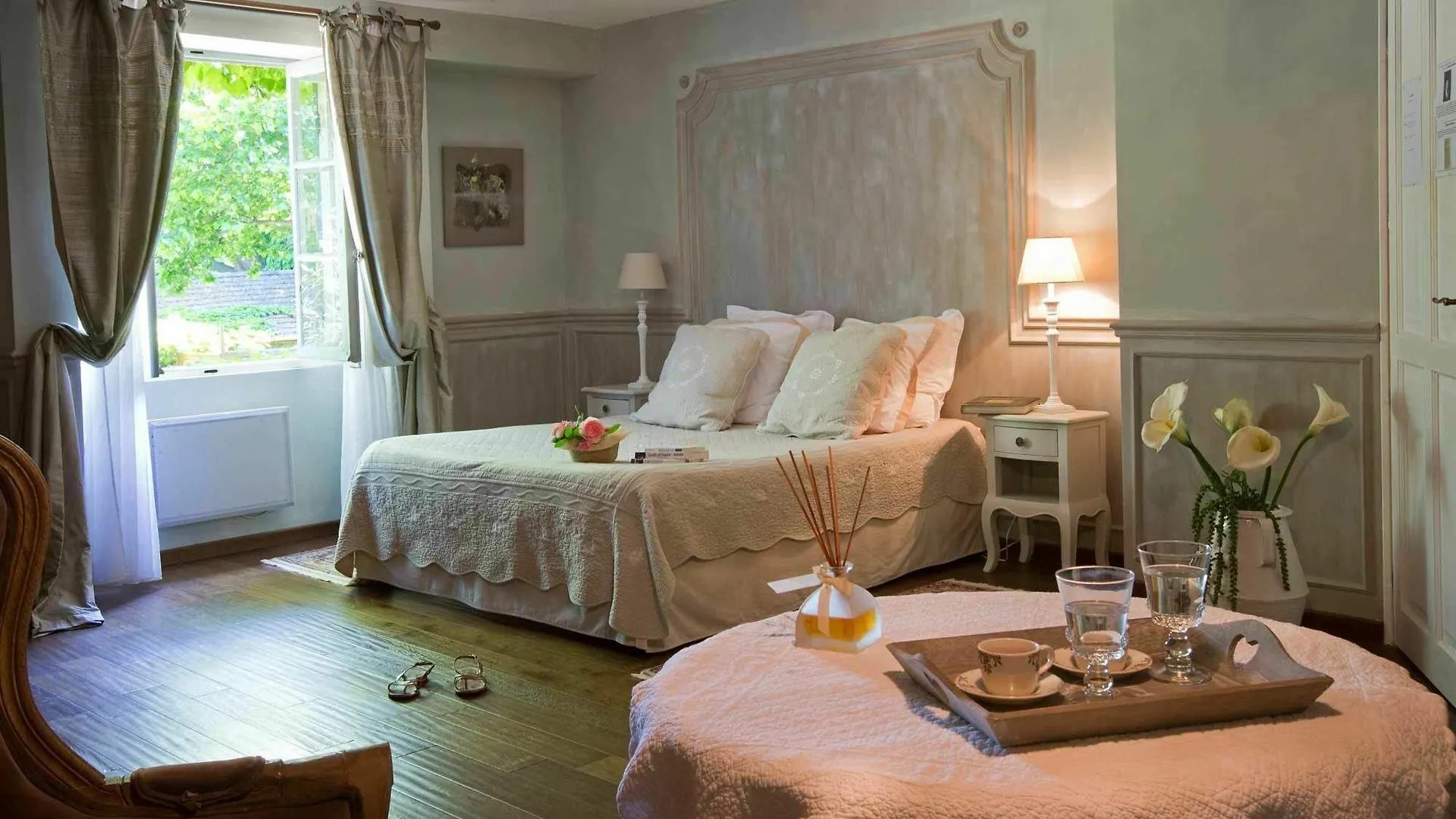 Domaine De Rhodes B&B Avinyon 3*,